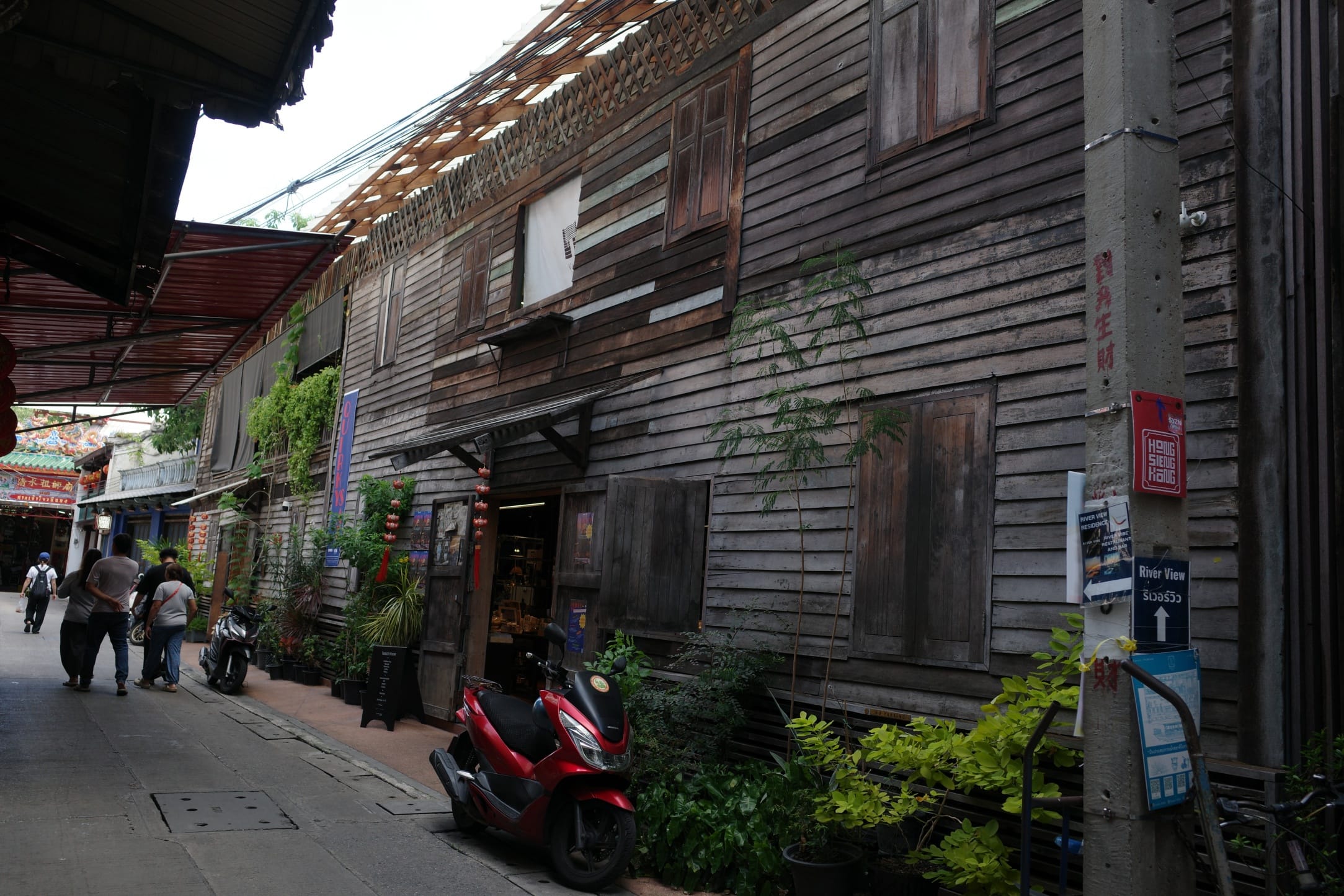 Re r0001443